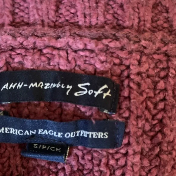 Rustic pink sweater - Picture 3 of 4